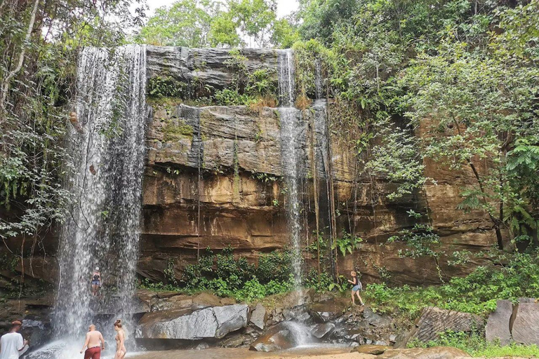 Diani: Guided day trip to Shimba Hills Reserve with lunch