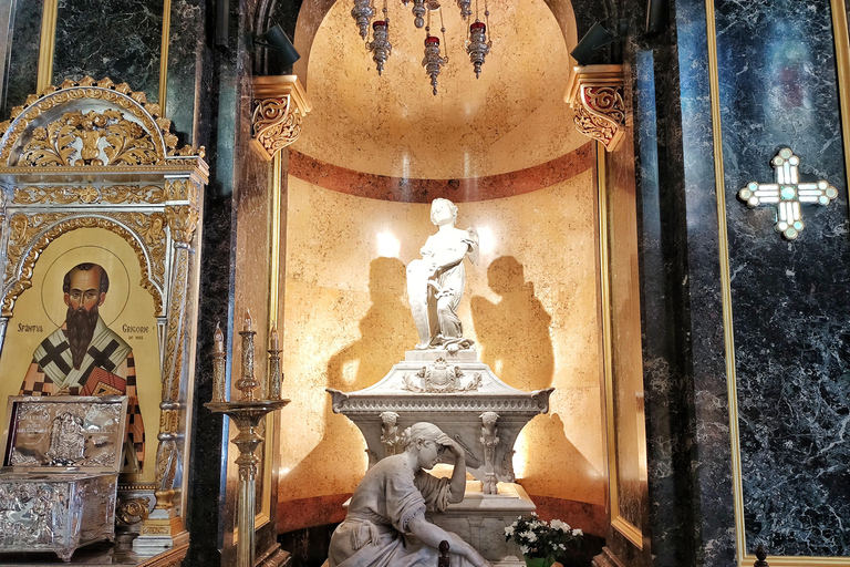 Bucharest: Orthodox Churches and Monasteries Walking Tour