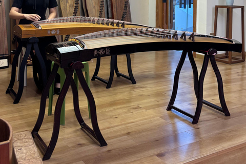 Guangzhou: Jade Market Private Tour and Guzheng Music Class