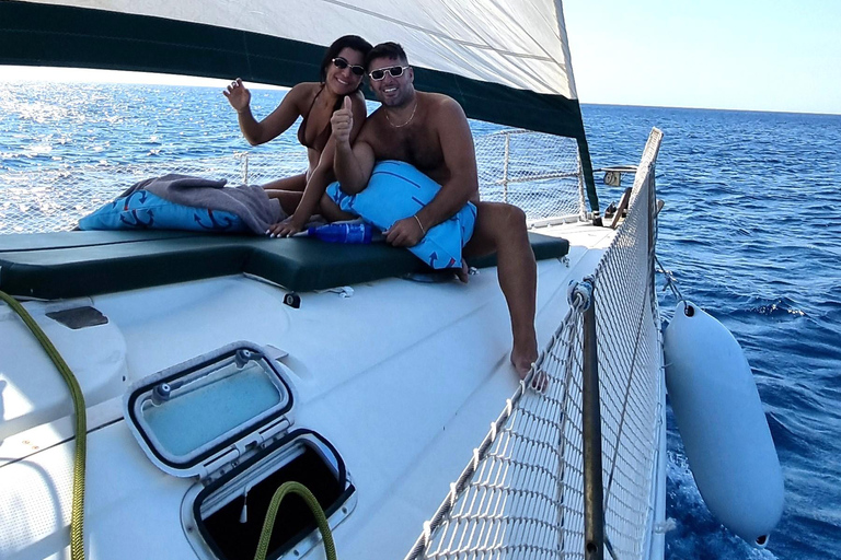 Rhodes Private Luxury Day Cruise Lunch, Coctails, Champagne