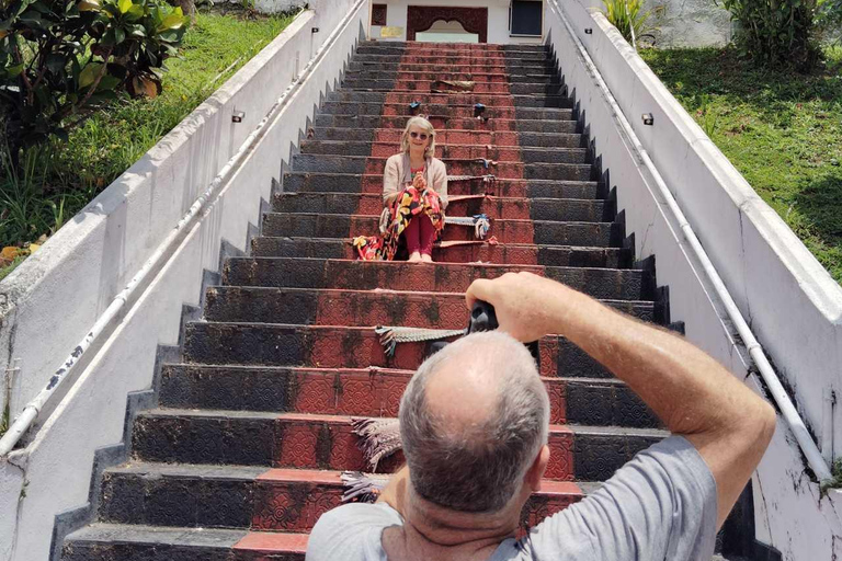 Kandy Evening City Tour & Dance Show Reservations by Tuk-Tuk Kandy evening tour