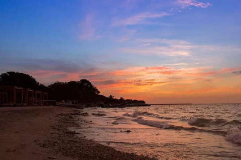 Cartagena: 1-dniowa wycieczka na plażę na wyspie Tierra BombaWycieczka 1-dniowa na plażę na wyspie Tierra Bomba - opcja przy plaży