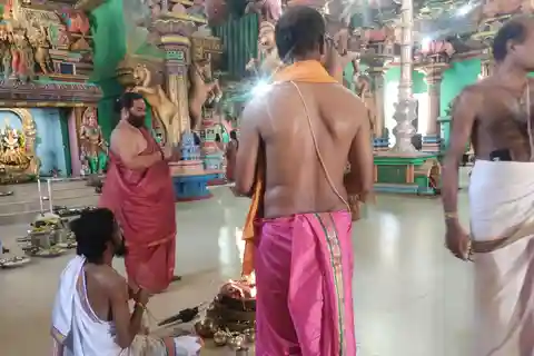 Nilaveli; city tour em Trinco de Tuk Tuk