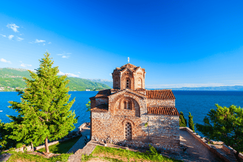 Découverte de Tirana à Ohrid : Une journée d&#039;aventure dans les BalkansEXCURSION PRIVÉE D&#039;UNE JOURNÉE À OHRID