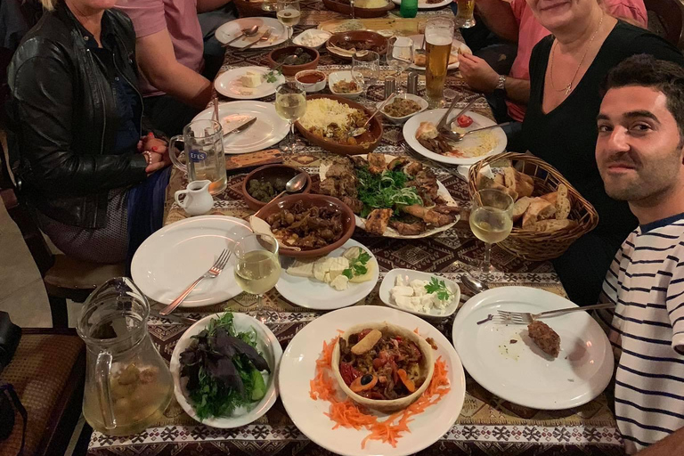 Taste of Azerbaijan: Cuisine Tour with Snacks and Dinner Small group tour