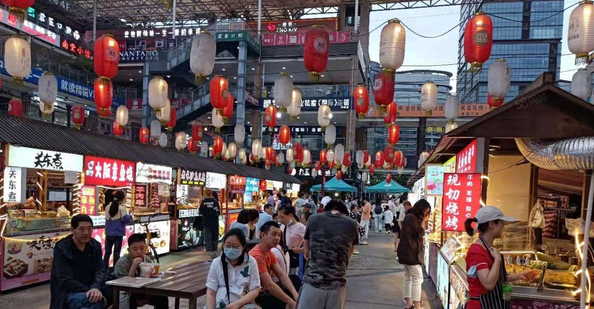 Chengdu Private Street Food Walking Tour w/ Transfer or Show - Housity