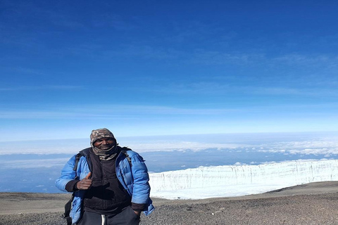 7 days Machame route Kilimanjaro Climbing Tour Package 7 days Machame route Kilomanjaro Group Tour