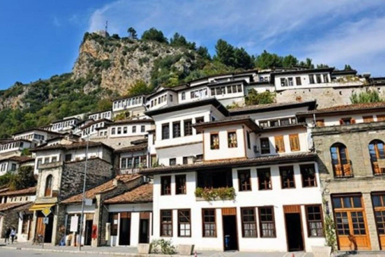 From Tirana: Berat Day Trip with Free Time and Lunch