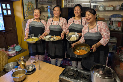 Kathmandu: Nepali Cooking Class with Meal