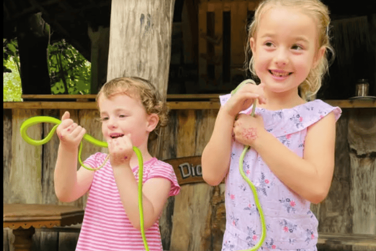 From Mirissa: Snake Conservation Farm Tour with Transfer