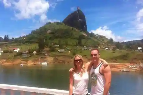 Medellín: Excursão de 1 dia a Pablo Escobar incl. Guatape
