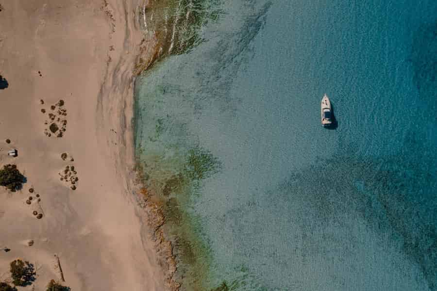 Von Ierapetra: Yachtkreuzfahrt zur Insel Chrissi mit Mittagessen. Foto: GetYourGuide Von Ierapetra: Yachtkreuzfahrt zur Insel Chrissi mit Mittagessen. Foto: GetYourGuide