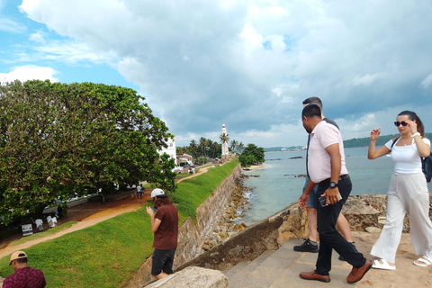Galle Fort Walk: Silver Jewelry Making & Home-Cooked Food
