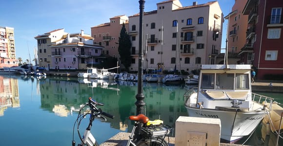 Valencia by Bike: La Huerta, the Venice of Valencia and the Medieval Towers
