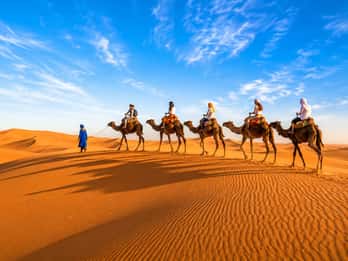 From Marrakech To Fes: 3-Days with Luxury Camp, Desert Tour