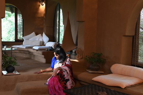 Delhi: Hidden-Gem Nature Oasis & Mudhouse Visit with Lunch
