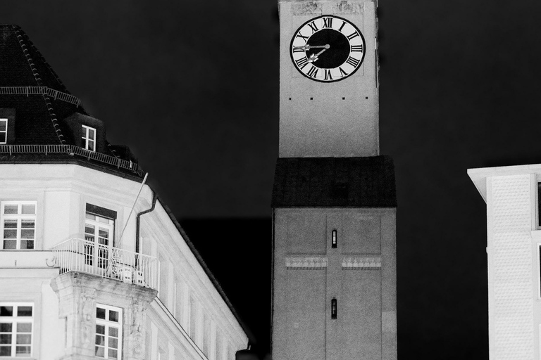 Christmas Oldtown Tour with Mulled Wine & experienced Guide