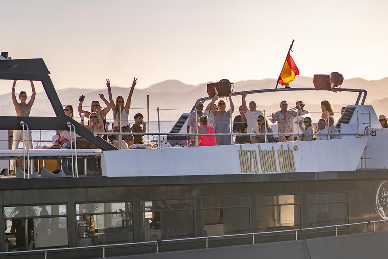 Ibiza: Formentera Sunset Boat Part with Drinks and Food Full Day Pass at Ibiza Boat Club (Early Bird Phase 2)