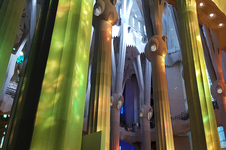 Sagrada Família: Skip-the-Line Guided Tour
