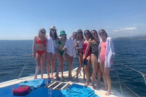 4hr Boat Alcudia, Mallorca Snorkel, SUP, Drinks & Snacks