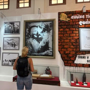 Hue: Half-Day DMZ Tour to Vinh Moc Tunnels by Private Car