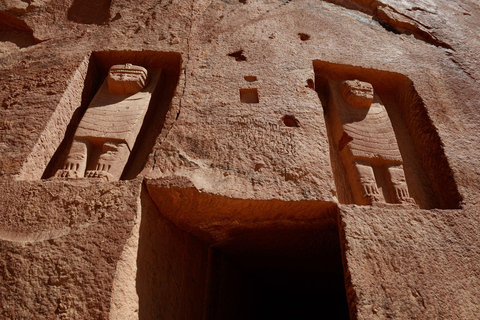 Tour di un giorno a Hegra e DadanTour culturale di un giorno a Hegra e Dadan
