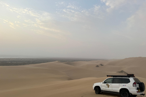 Walvisbay: Sandwich Harbour 4x4 Tour-Unparalleled Experience