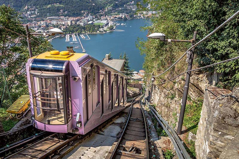 Milan : Excursion d'une journée en petit groupe sur le lac de Côme à Bellagio et Varenna