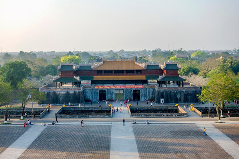 Hue Imperial City Sightseeing Heldagsutflykt från HueHeldags stadsrundtur i liten grupp