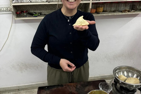 Udaipur: Indian Cooking Class - Art, Antiques & Storytelling Private Experience