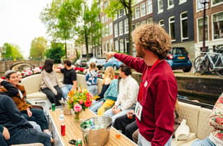 Amsterdam: Italienische Grachtenfahrt mit ortskundigem Guide