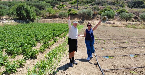 Melanes: Village Highlights Tour with Garden-to-Table Meal