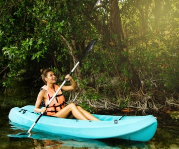 Zanzibar: Spice Farm, Stone Town & Mangrove Kayak Tour