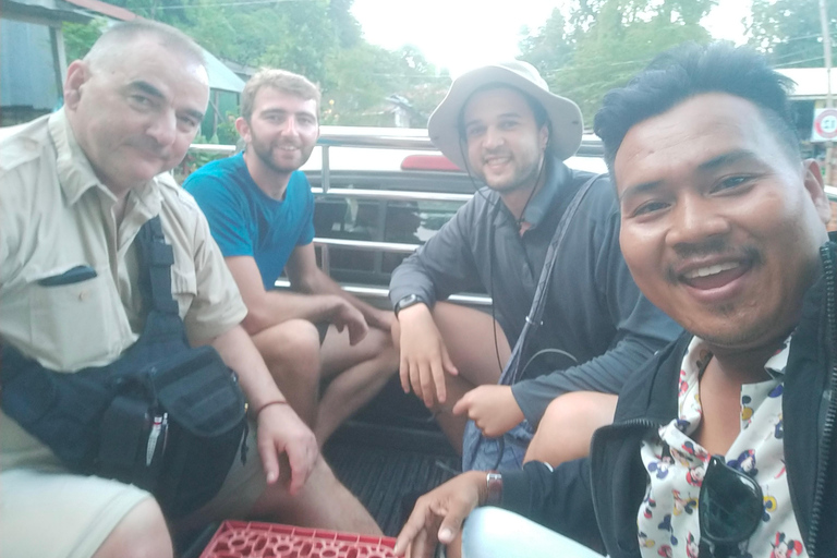 Battambang Ganztägige Tuk Tuk Tour durch Stadt und Land