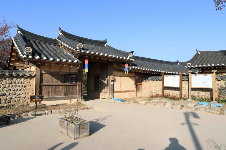 Busan & Gyeongju Highlights 2 Days Combo Tour from Busan