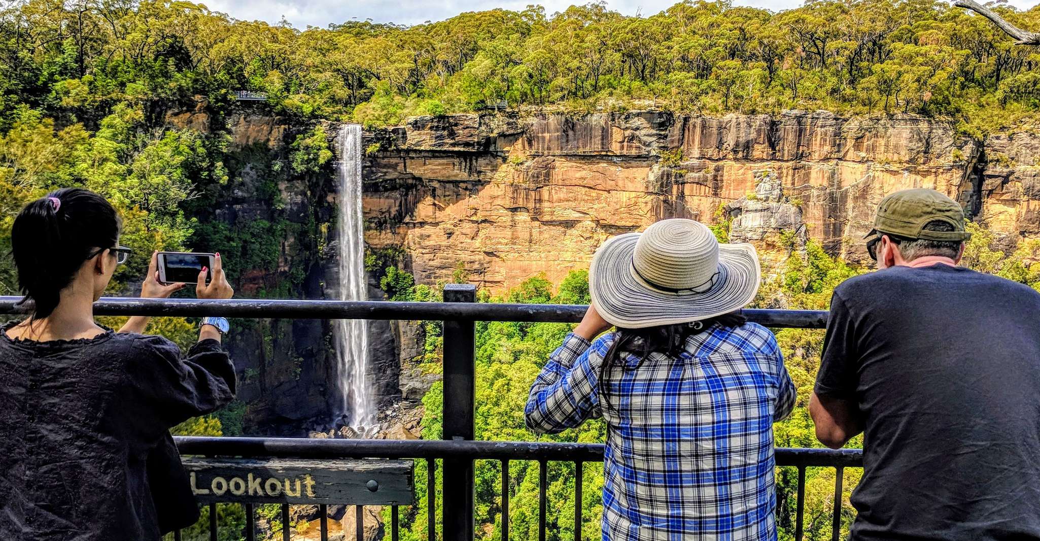 Sydney, Private Wildlife, Cascate e Wine Tour - Hizvo