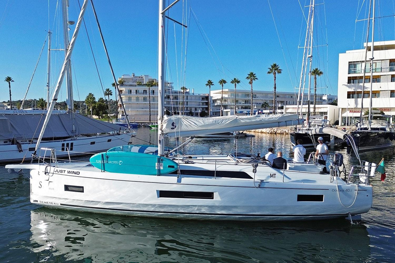 Lagos: Beneteau Oceanis 40.1 Private Sailing Experience