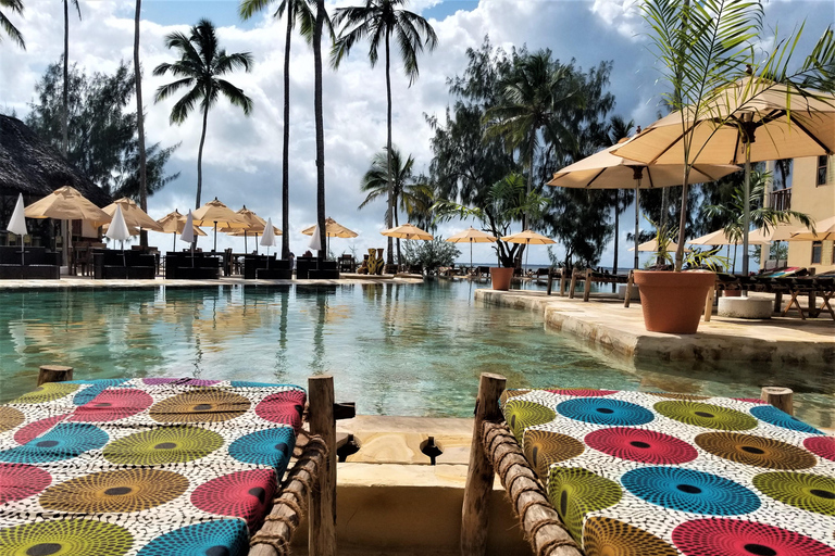 Zanzibar Resort all-inclusive dagupplevelseReef &amp; Beach Resort: Dagskort med all-inclusive och transfer