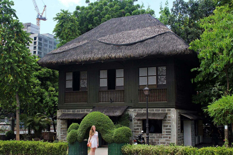 Manila Private Golden Hour Tour with Sunset by the Bay