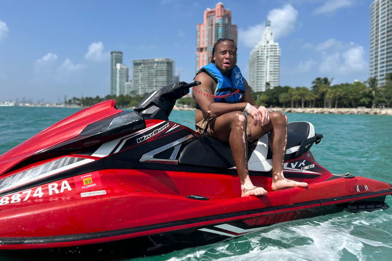 Miami: Aventura en moto acuática con paseo en barco de cortesía