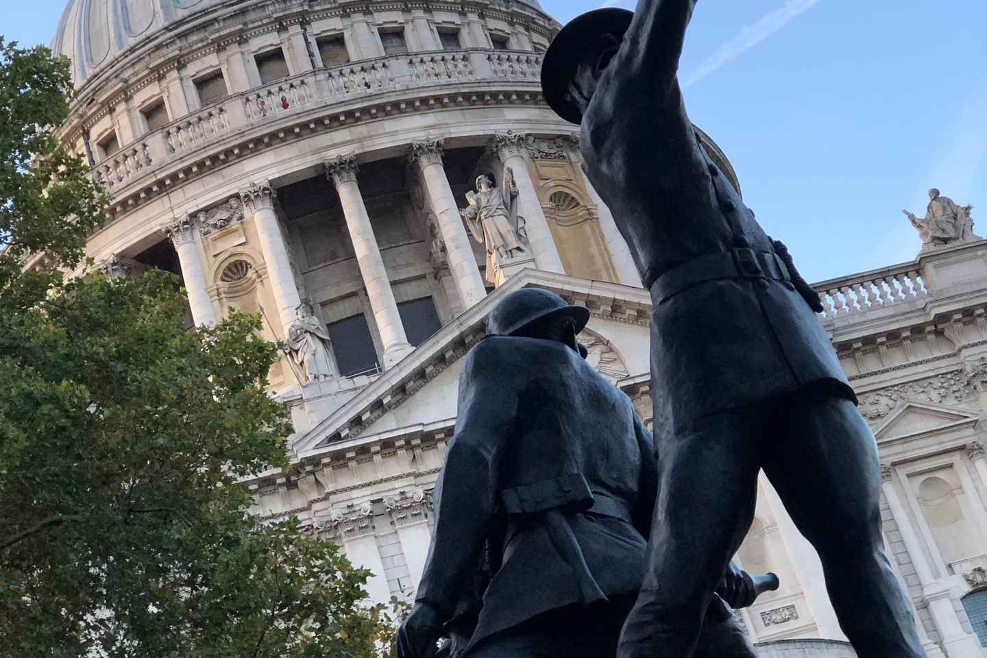 London Blitz Tour - Explore City of London Wartime History