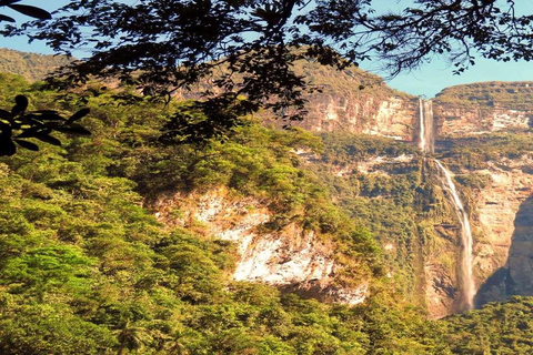 Chachapoyas: Llaqta of Kuelap : Cable Car