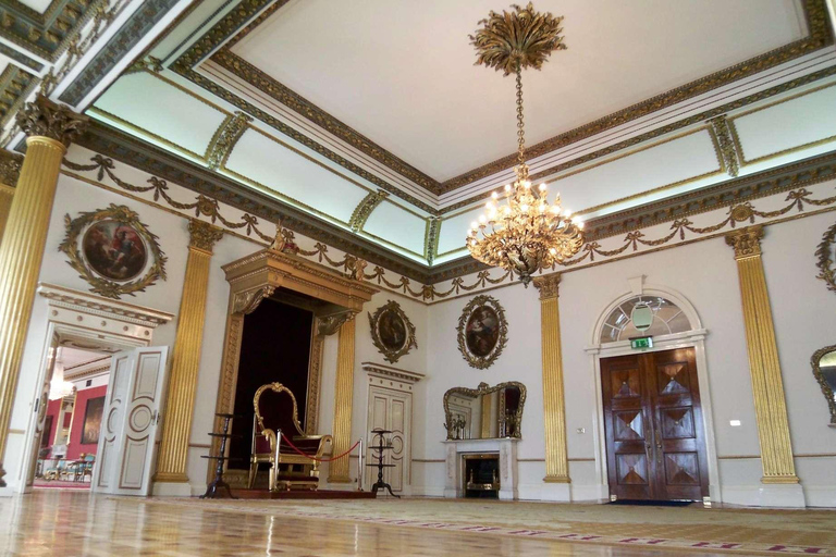 Dublin Private Tour with Skip-the-line Dublin Castle Tickets 3-hour: Old Town Tour with Dublin Castle Tickets