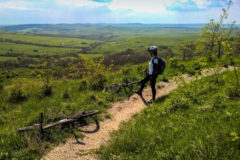 Cycling in Transylvania (Magura, Pestera & Moieciu)