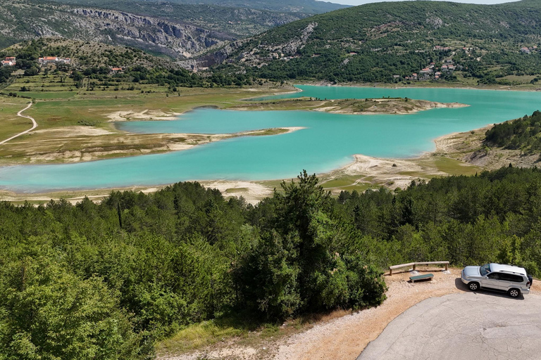 Three Lakes Jeep Adventure:Explore Green, Red &amp; Blue WondersThree Lakes Tour: Visit Three Lakes of Imotski Region