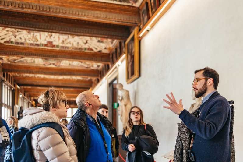 Florencia: tour sin colas en grupo reducido Galería Uffizi