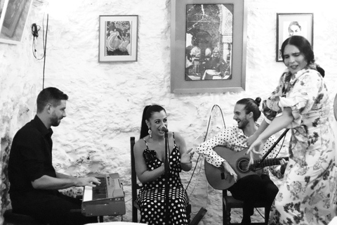 Granada: pokaz flamenco w jaskini LA FARAONAGrenada: Pokaz flamenco w jaskini LA FARAONA