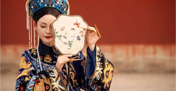 Peking: Umstyling mit traditioneller chinesischer Kleidung und Fotoshooting