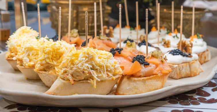 Barcelona: Tablao Flamenco Cordobes with Food/Drink Options photo 5