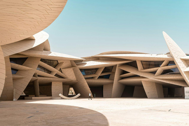 Doha durch die Linse: Führung zu ikonischen und versteckten FotomotivenDoha durch die Linse: Führung zu bekannten und versteckten Orten